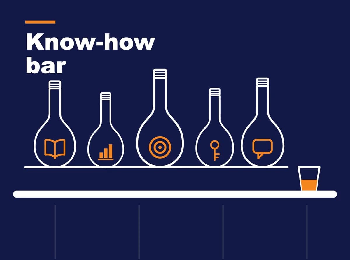 Ilustrace Know-how bar: lahve na barovém pultu s ikonami knihy, grafu, terče, klíče a bubliny